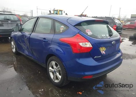 2012 Ford Focus Se z USA, uszkodzony, nr VIN 1FAHP3K21CL336148